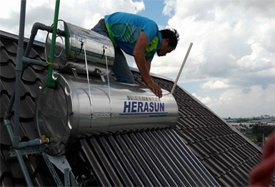 Máy nước nóng Herasun HS58-30 300 lít (Thực tế)